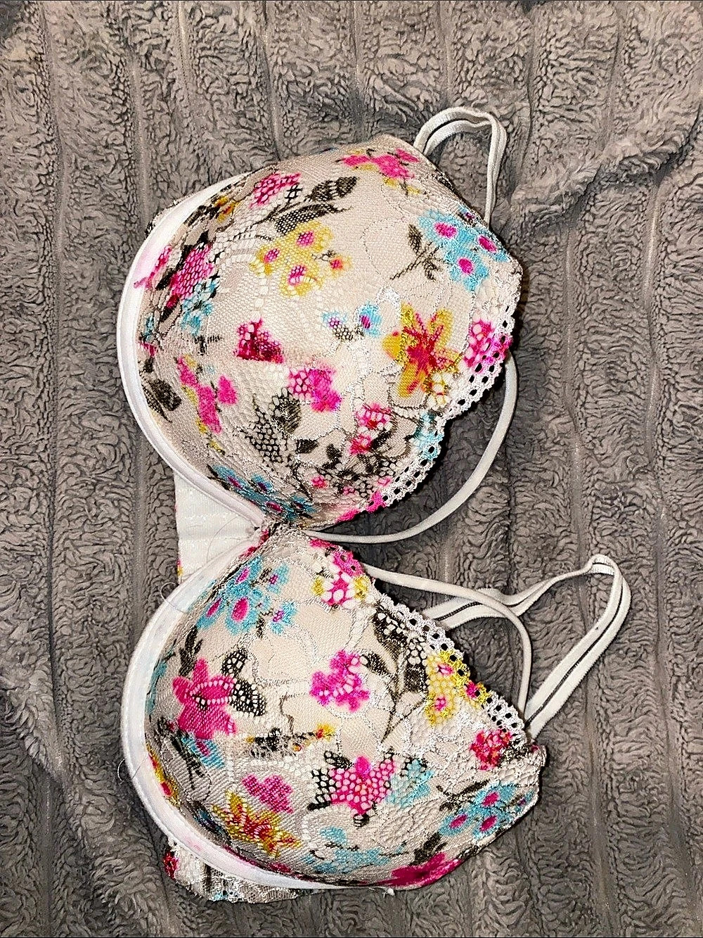 Victoria’s Secret Bombshell Push-up